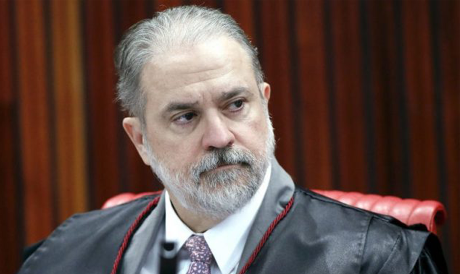 PGR alerta que prisão de Jefferson é censura prévia, e inconstitucional