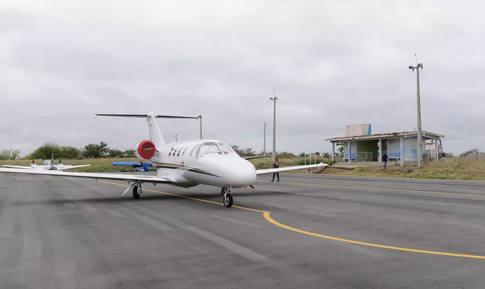 Governo Bolsonaro garante mais investimentos para aeroportos do interior de PE