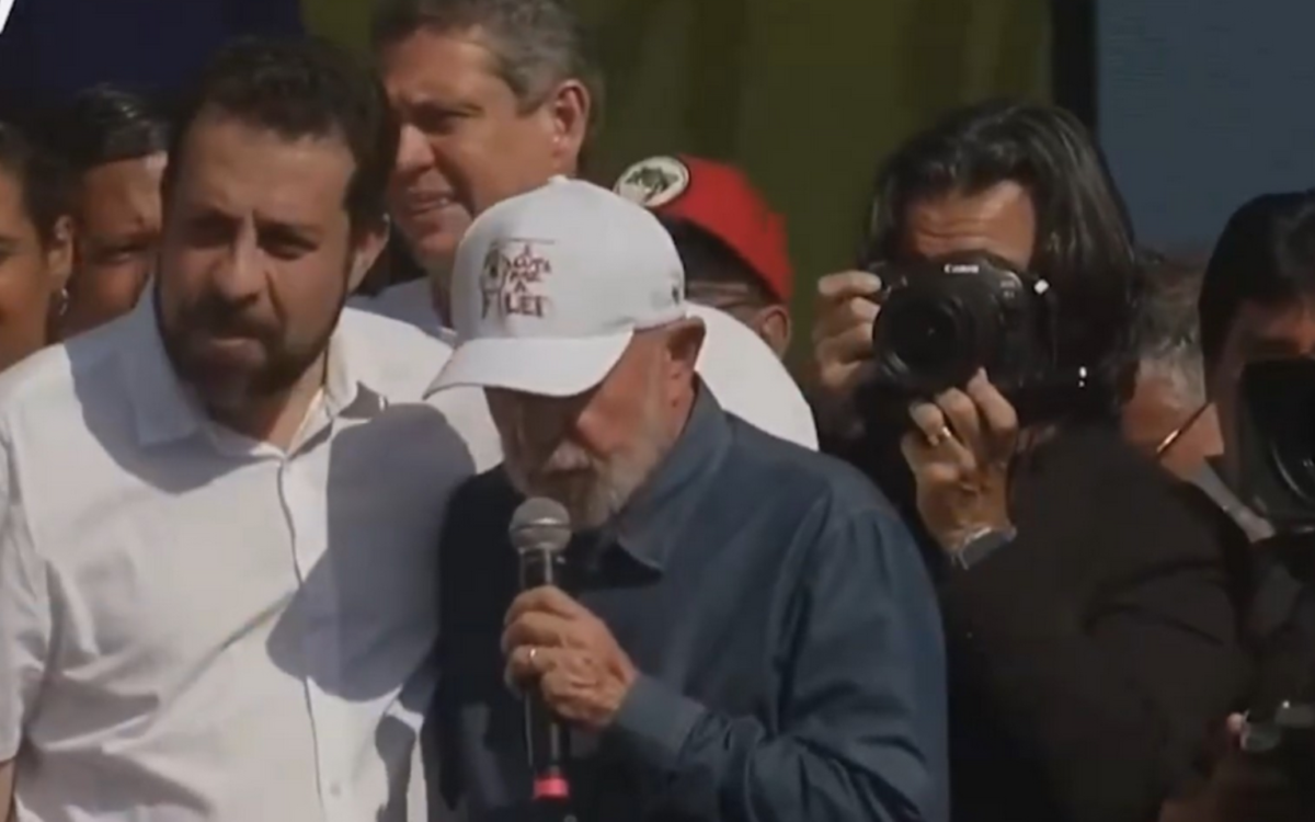 Justiça concede liminar contra Lula por pedido de voto em Boulos